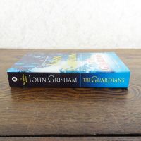 The Guardians by John Grisham Paperback Book: Spine - Click to enlarge