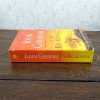 The Reckoning by John Grisham Paperback Book: Spine - Click to enlarge