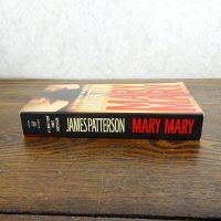 Mary Mary by James Patterson Paperback Book: Spine - Click to enlarge