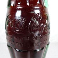 Seattle Washington vintage 8 oz full hobbleskirt no refill Coke bottle. Red Coca Cola Classic cap: patD - Click to enlarge