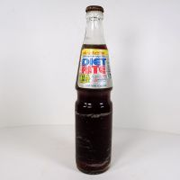 1978 Diet Rite Cola vintage 16 oz. full soda bottle with paper label: Front - Click to enlarge