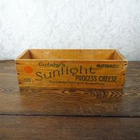 Cudahy’s American Cheese 5 lb. Vintage Wood Box: Front - Click to enlarge