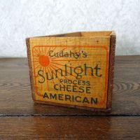 Cudahy’s American Cheese 5 lb. Vintage Wood Box: Right - Click to enlarge