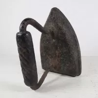 Antique all cast iron sad iron with swirl pattern handle. Solid and sturdy with some pitting. 6L x 4W x 4-1/2H - 5 lbs. 4.3 oz: Main - Click to enlarge