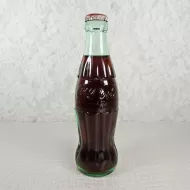 Louisville Kentucky vintage 8 oz full hobbleskirt no refill Coke bottle with Coca Cola Classic cap: Front