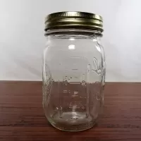 Vintage Ball mason jar with measuring increments on sides of the jar. Design on gold lid and back: Right - Click to enlarge
